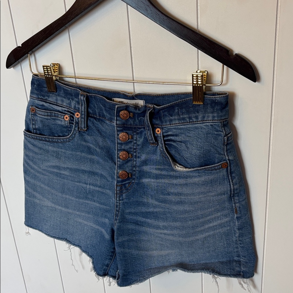 Madewell High Rise Jean Shorts! Size 25